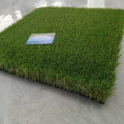 35 mm Alturas de pila 9600 Dtex Paisaje Hierba artificial para eventos deportivos y actividades al aire libre