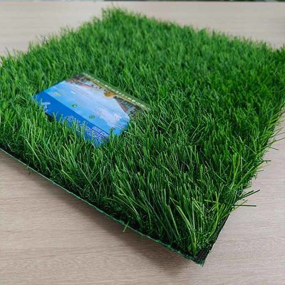 calidad  Straight Plus Curved Non Infill Artificial Turf 43mm Low Maintenance Wear Resistant High Permeablity fábrica