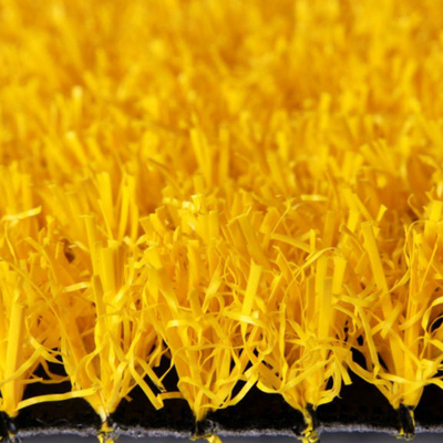 32 mm de altura de la pila amarillo de los deportes de césped artificial con 11200 Dtex y 14700 densidad para la decoración al aire libre