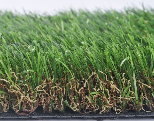 Césped artificial ecológico resistente a los rayos UV con respaldo personalizable para jardines y campos exteriores