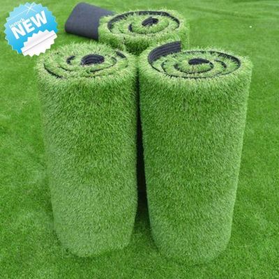 Césped sintético con respaldo de látex SBR con altura de pelo de 45 mm y forma de hilo C para paisajismo y jardines