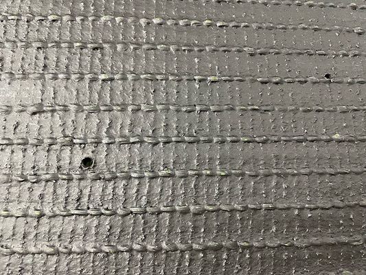 Césped artificial de fútbol de 60 mm aprobado por la FIFA y resistente a los rayos UV para campos de fútbol para mayoristas y distribuidores