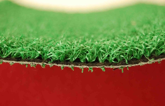 Hierba artificial de apoyo de golf de PP 266 puntos/m para uso al aire libre o suelo de la casa con alta densidad