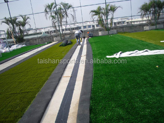 PP+LENO Césped artificial de paisaje de respaldo con pavimentación e instalación fáciles Alturas de pila 25 mm