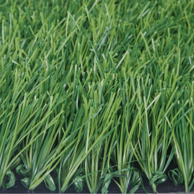 Material PE Fútbol sintético Césped artificial verde con velocidad de costura 140 puntos/m 50 mm Altura de pila MOQ 1000m2