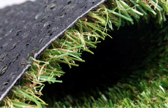 140 puntos/M Hierba artificial híbrida con altura de pila de 25 mm y adhesivo de látex SBR para una apariencia realista en jardines