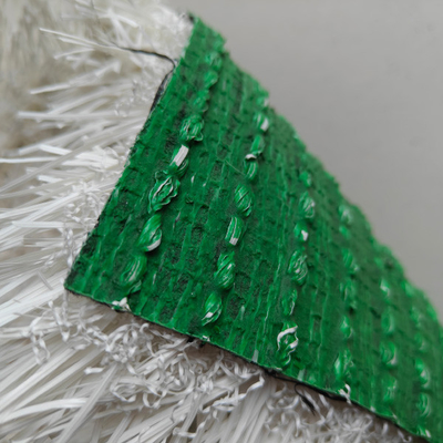 Césped artificial de fútbol de alto rendimiento 50 mm Césped artificial blanco verde SBR Látex para eventos deportivos