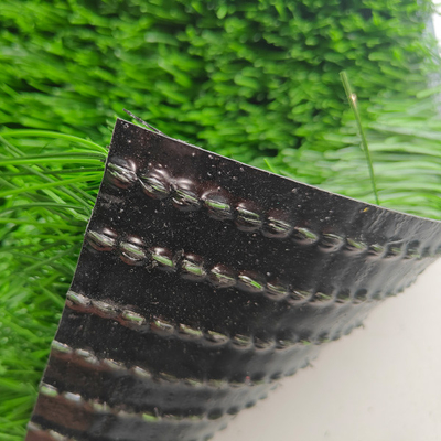Césped artificial deportivo de 50 mm de alta durabilidad y excelente rendimiento de drenaje para el campo de fútbol
