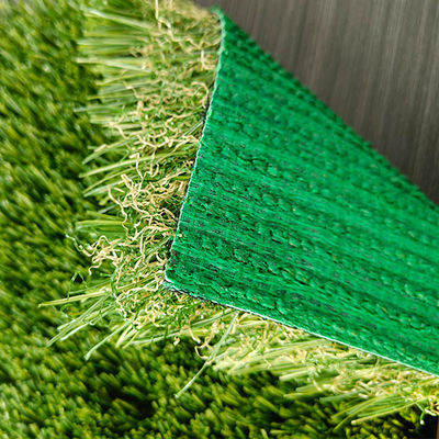 Verde SBR látex de respaldo 53mm hierba artificial con la mezcla de cuatro colores utilizados para el ocio y la decoración