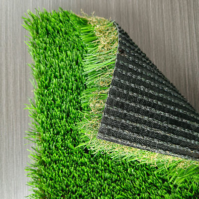 Hierba recta curvada de seda mezclada 16200 Dtex Paisaje Hierba artificial para ocio y decoración con 45 mm de altura de pila