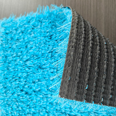 25 mm de altura de pila 10000 Dtex Antiestático Deportivo Hierba artificial con superficie azul y soporte y recubrimiento personalizables