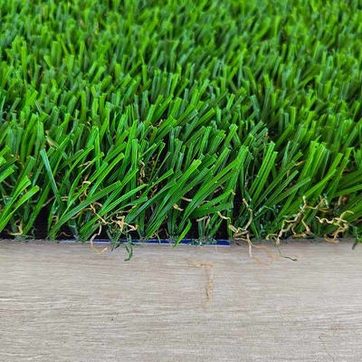 Césped artificial de paisaje de ocio de 32 mm con adhesivo PU y doble respaldo PP