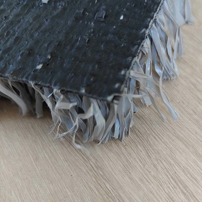 Césped artificial de tenis de color gris Aplicación multifuncional 25mm personalizado utilizado para el campo deportivo