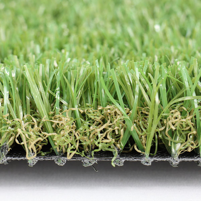 Material de polímero de nylon de 30 mm Paisaje hierba artificial falsa Resistencia al calor Bajo mantenimiento