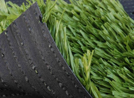 Césped artificial de fútbol verde Dtex 11200 con soporte CPP+LENO y recubrimiento de látex SBR de bajo mantenimiento