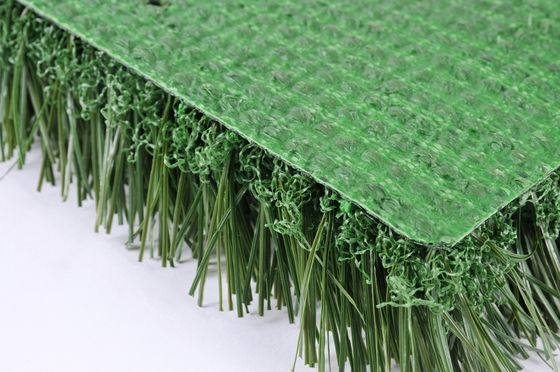 Césped artificial sin relleno de 30 mm de altura de pelo para campos de fútbol con gran permeabilidad al agua para mayoristas y agentes locales