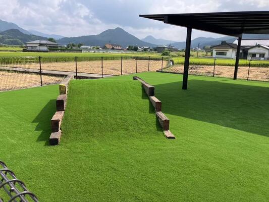 40 mm Alturas de pila Alta densidad Multicolor Hierba sintética de ocio para patios y jardines